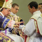 12_-_uncion_de_las_manos