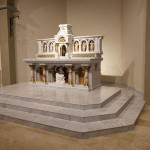 report_consecration_eglise_fellay_001