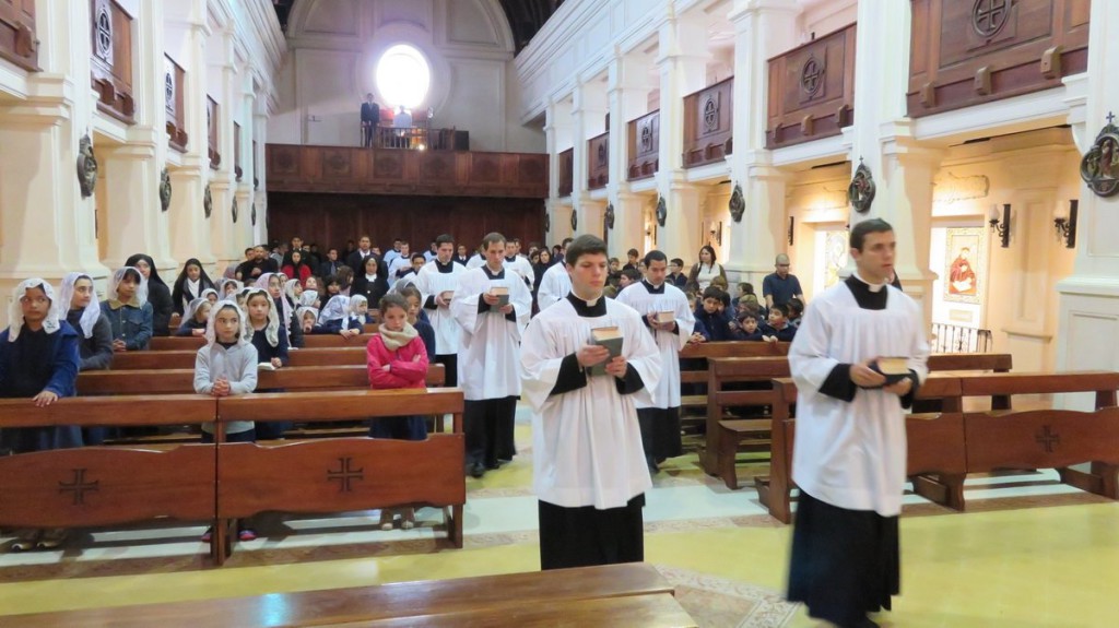 001_-_primeros_compromisos_y_renovacion_de_votos