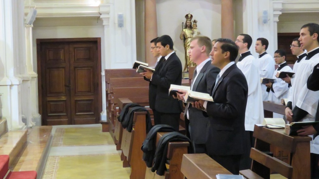 img_0003_toma_de_sotana_2