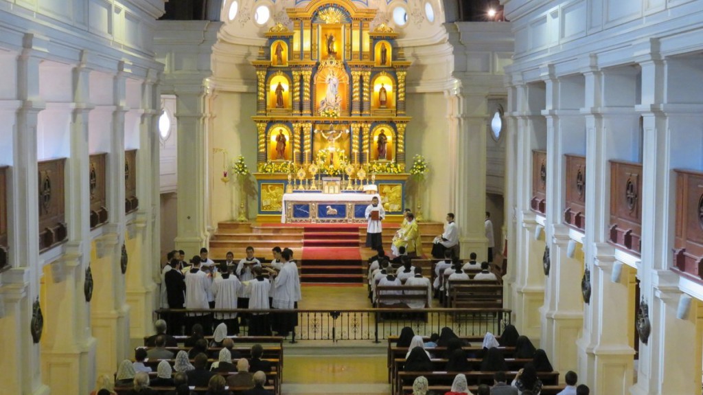 img_0005_toma_de_sotana_2