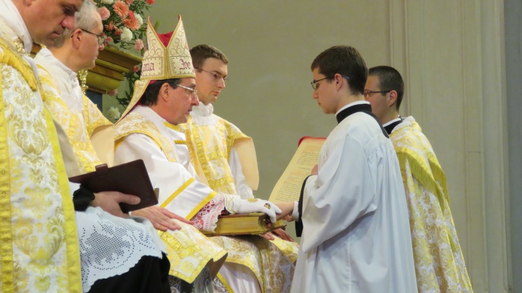 ordenes_menores_y_subdiaconado_14