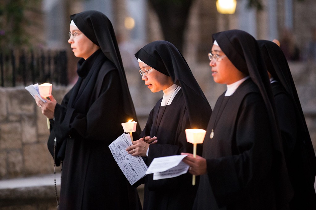 rosaryprocession2016-016