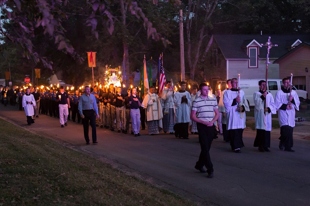 rosaryprocession2016-017