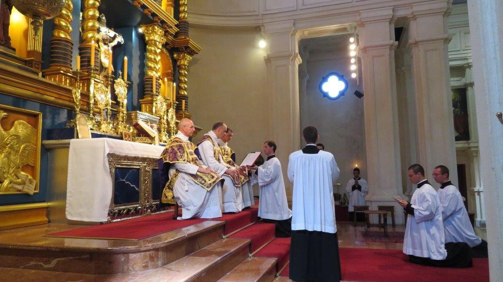 2017-03-19_primeros_votos_e_inicio_del_noviciado_hermanos_11