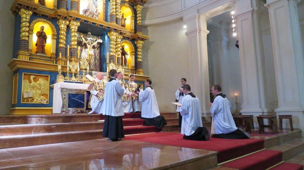 2017-03-19_primeros_votos_e_inicio_del_noviciado_hermanos_12