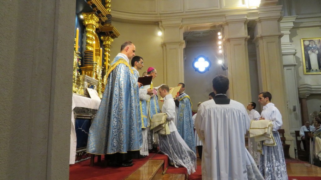 12_ordenaciones_al_diaconado_y_sacerdocio