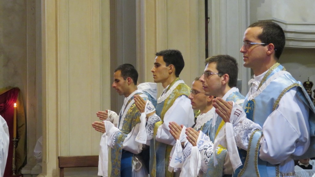 31_ordenaciones_al_diaconado_y_sacerdocio