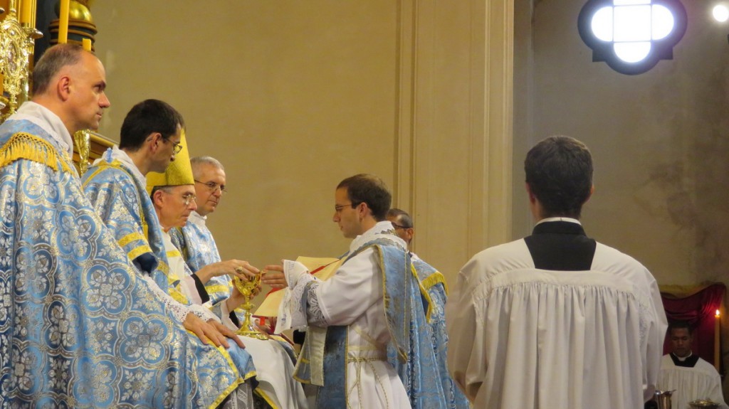 33_ordenaciones_al_diaconado_y_sacerdocio