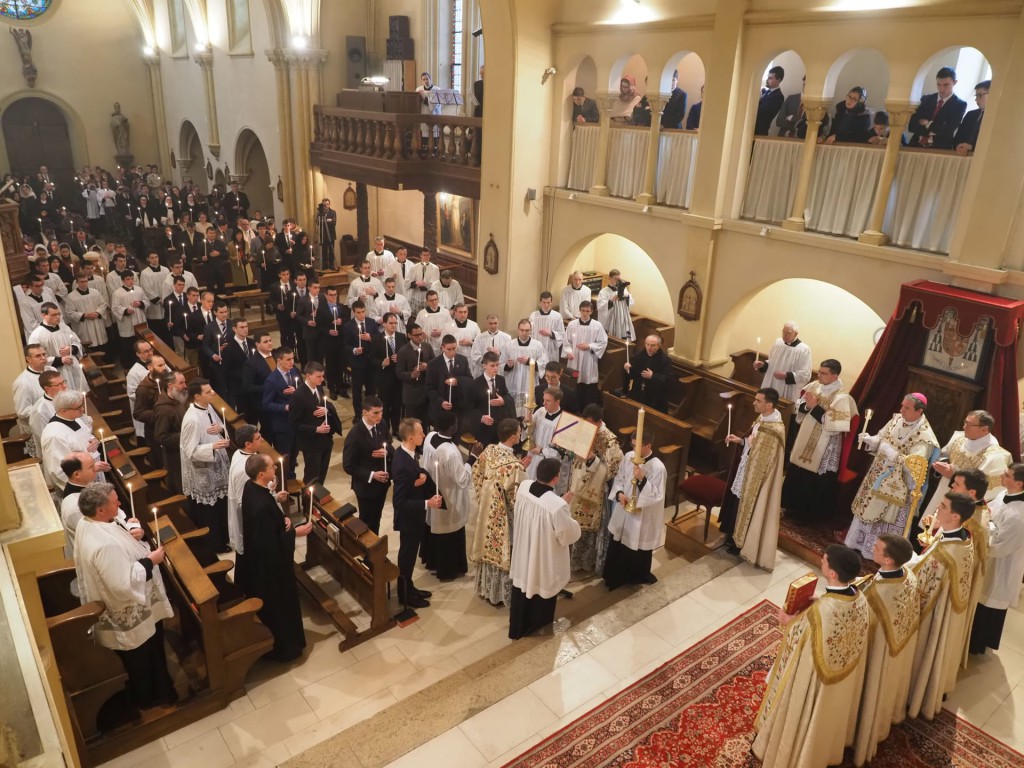 2021-02-02-Flavigny-Prises-de-soutanes-8