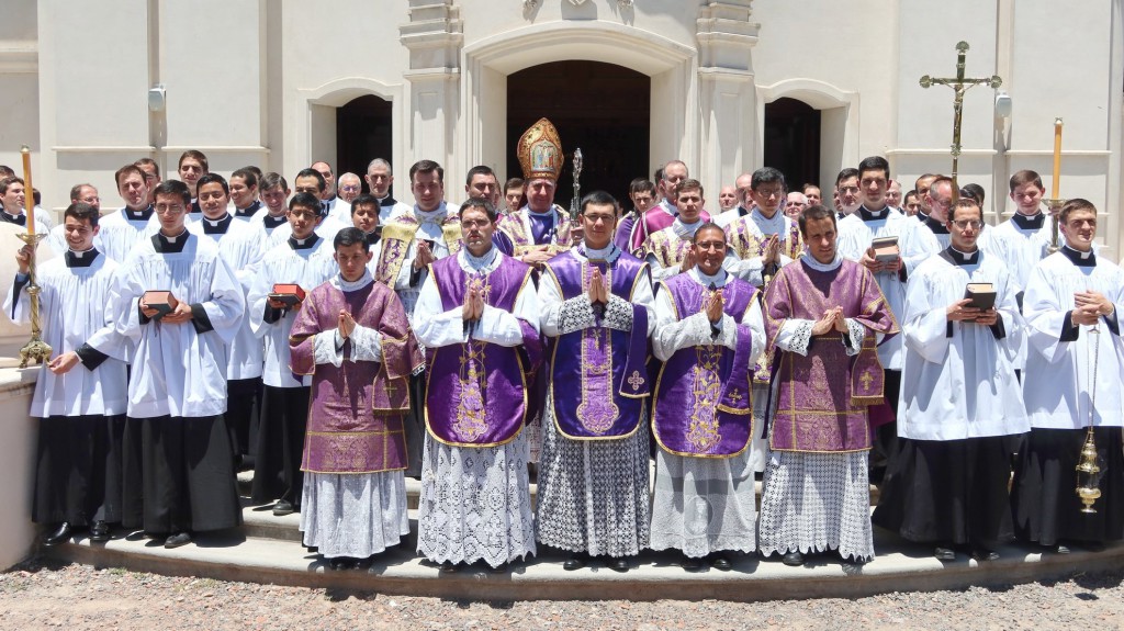 img_5515_ordenaciones_diaconado_y_sacerdocio_2021