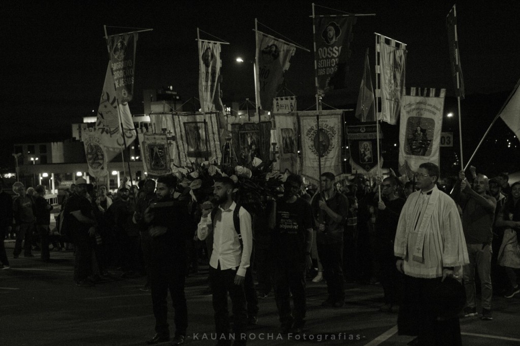 013179B_Easy-Resize.com