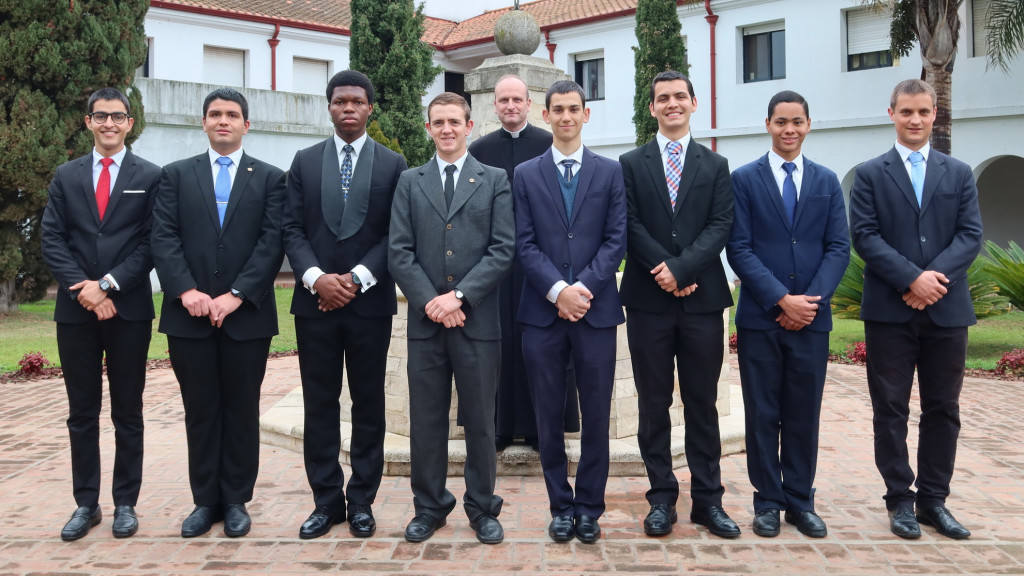 toma_de_sotana_2022_01