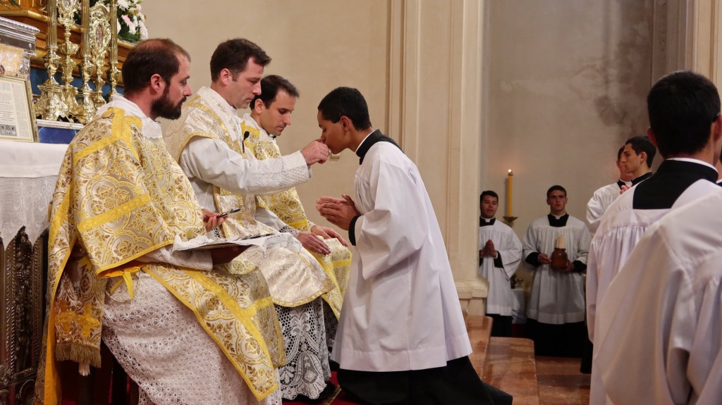 toma_de_sotana_2022_22