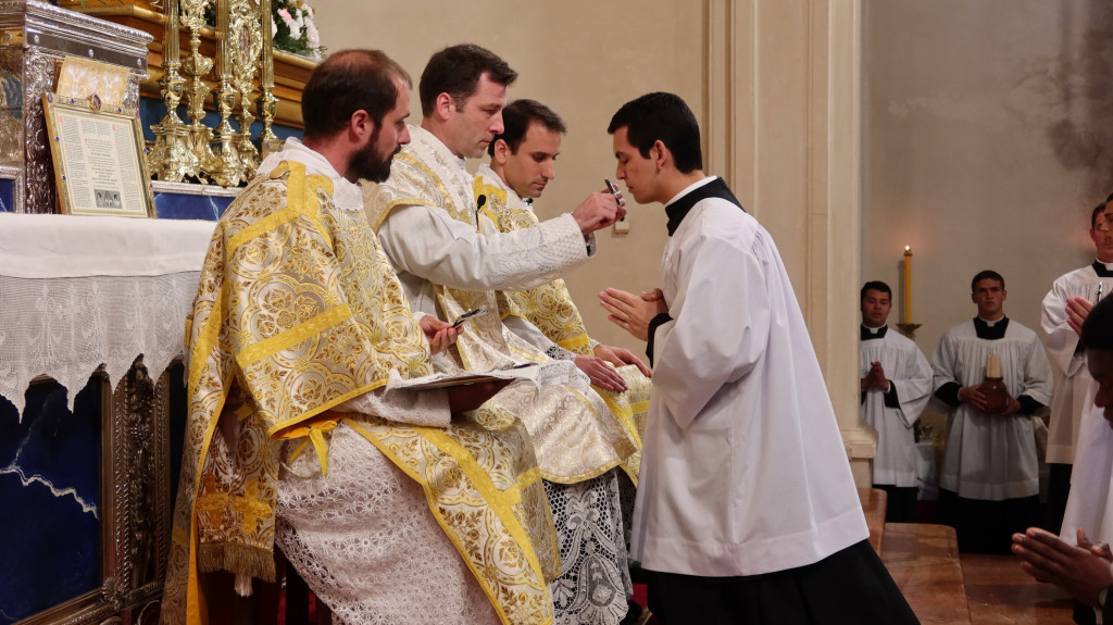 toma_de_sotana_2022_24