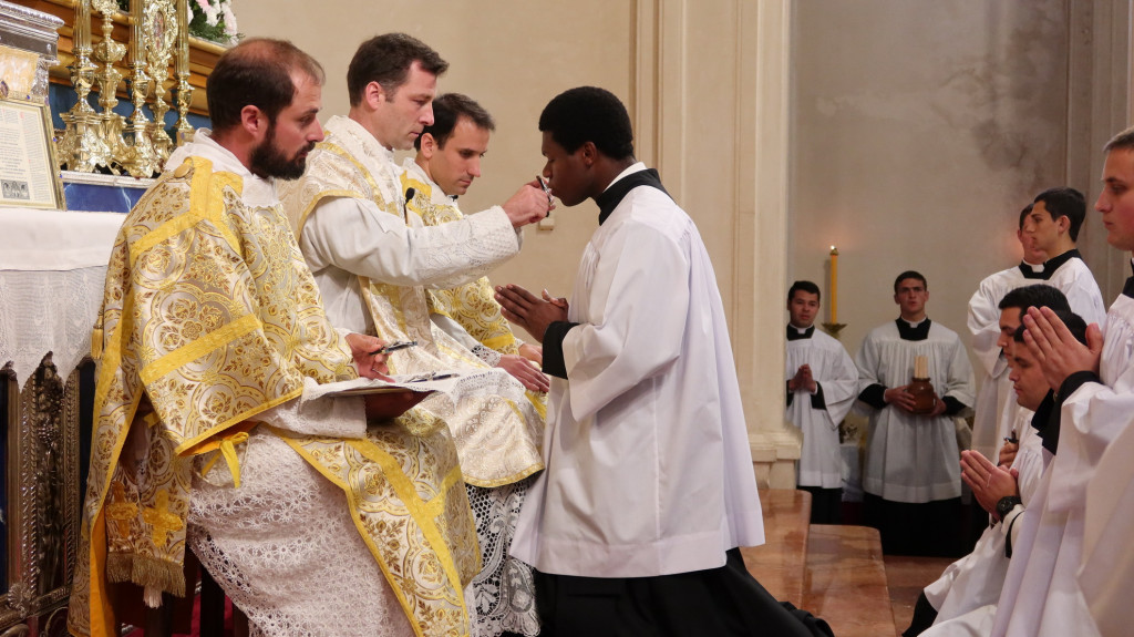 toma_de_sotana_2022_25