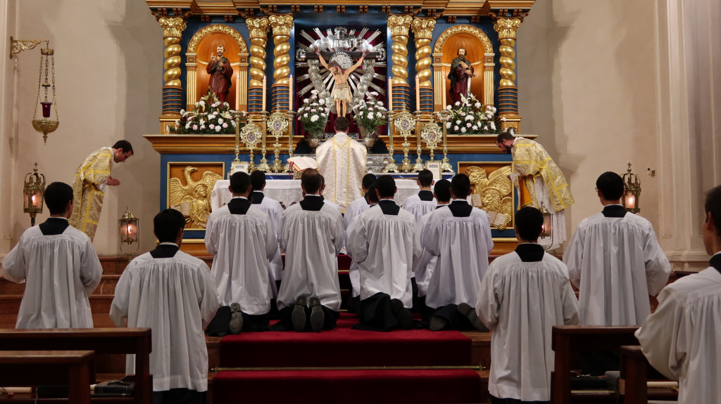 toma_de_sotana_2022_33